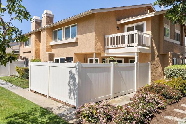 267 Countryhaven Rd, Encinitas, CA 92024