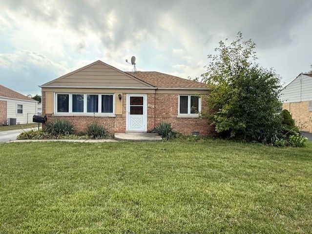 2462 S Scott Street, Des Plaines, IL 60018