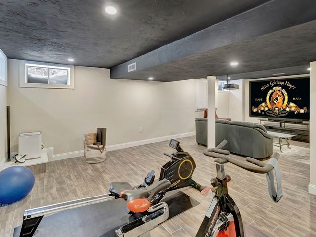 7 Tanglewood Drive, Easton, MA 02356