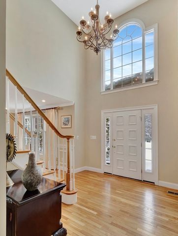 7 Tanglewood Drive, Easton, MA 02356