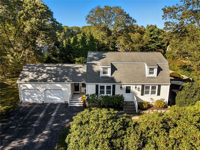 39 Secluded Drive, South Kingstown, RI 02879