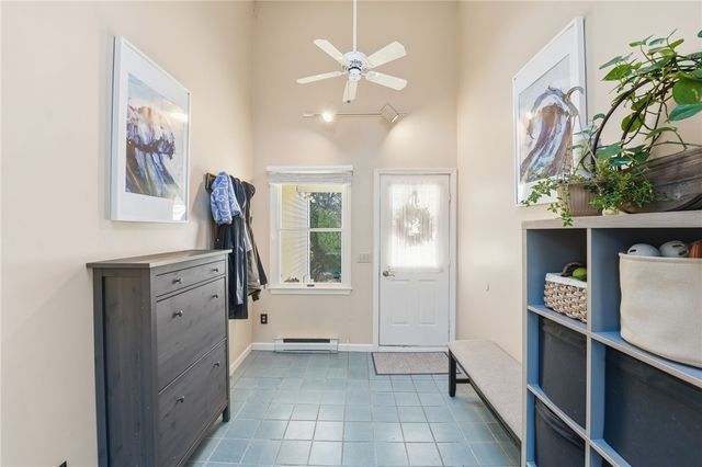 39 Secluded Drive, South Kingstown, RI 02879