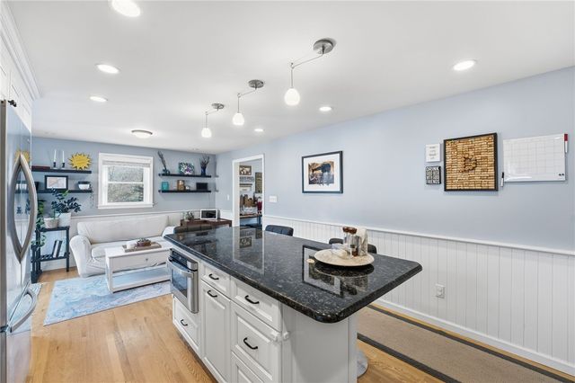 39 Secluded Drive, South Kingstown, RI 02879