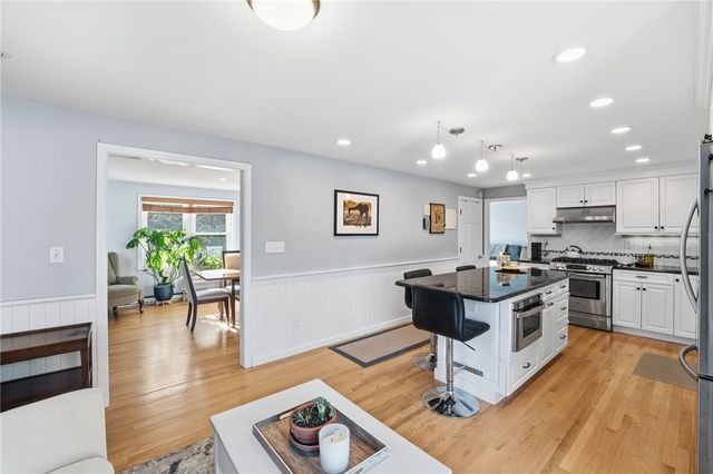 39 Secluded Drive, South Kingstown, RI 02879