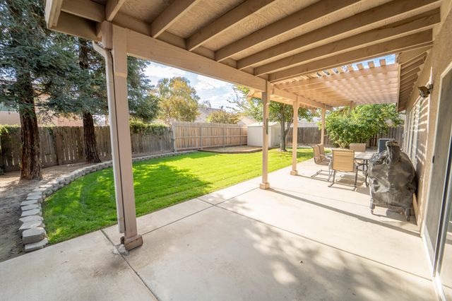 1961 Stagecoach Place, Tulare, CA 93274