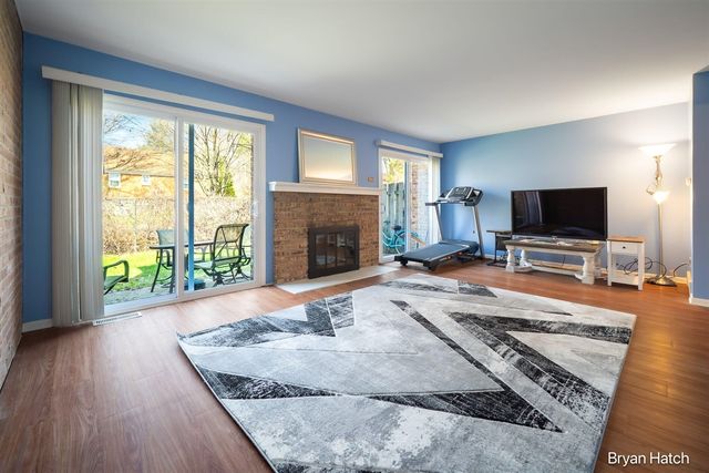 1457 N Saxony Drive 14, Grand Rapids, MI 49508
