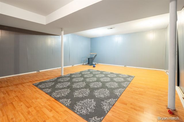 1457 N Saxony Drive 14, Grand Rapids, MI 49508