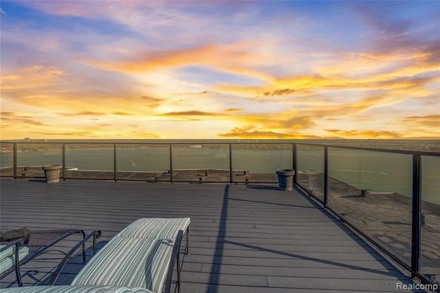 8200 E Jefferson Avenue 411, Detroit, MI 48214