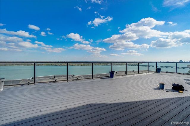 8200 E Jefferson Avenue 411, Detroit, MI 48214