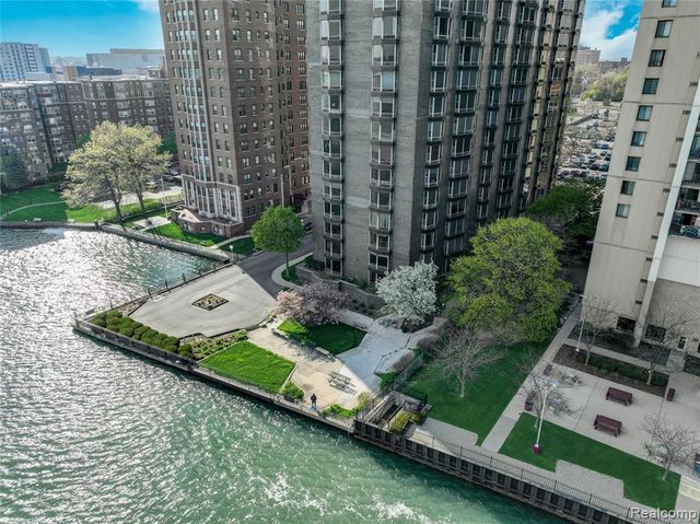 8200 E Jefferson Avenue 411, Detroit, MI 48214