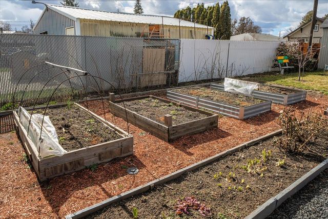 4911 N Martin St, Spokane, WA 99207