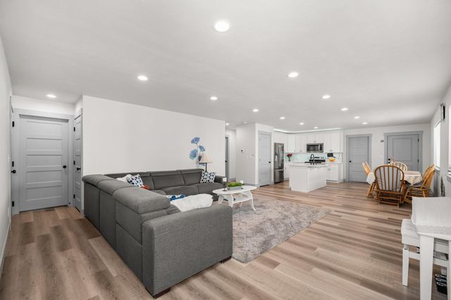 4911 N Martin St, Spokane, WA 99207