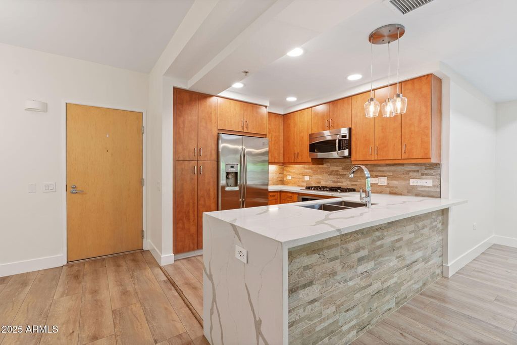 7127 E RANCHO VISTA Drive 2003, Scottsdale, AZ 85251 — photo 5