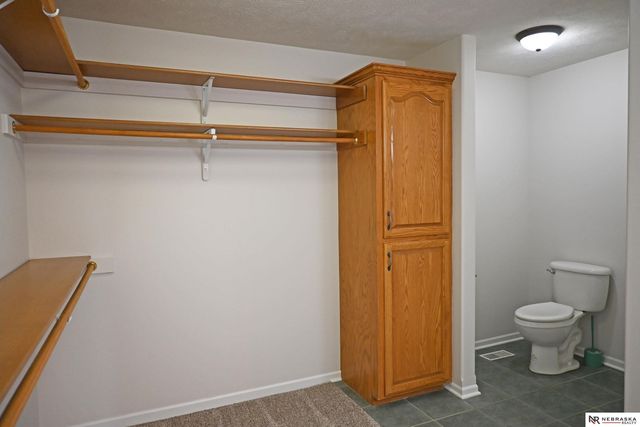 2005 Hedgeapple Circle, Plattsmouth, NE 68048