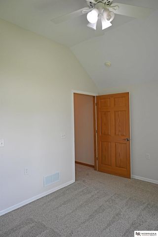 2005 Hedgeapple Circle, Plattsmouth, NE 68048