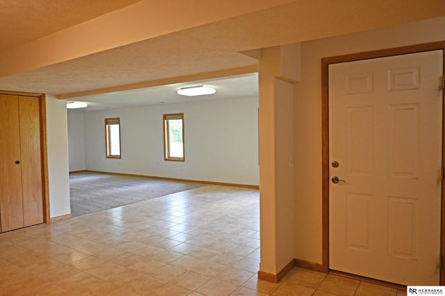 2005 Hedgeapple Circle, Plattsmouth, NE 68048