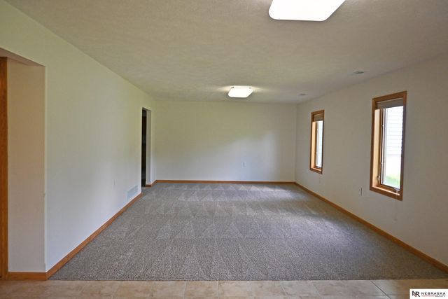 2005 Hedgeapple Circle, Plattsmouth, NE 68048