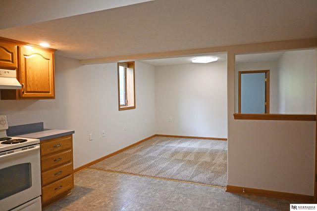 2005 Hedgeapple Circle, Plattsmouth, NE 68048