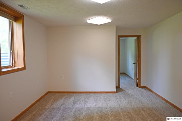 2005 Hedgeapple Circle, Plattsmouth, NE 68048