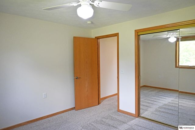 2005 Hedgeapple Circle, Plattsmouth, NE 68048