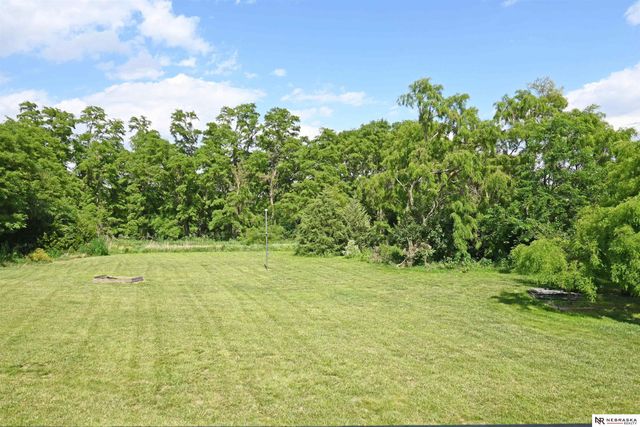 2005 Hedgeapple Circle, Plattsmouth, NE 68048