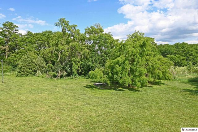 2005 Hedgeapple Circle, Plattsmouth, NE 68048