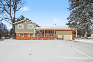 11299 Manchester Drive, Tyrone Township, MI 48430