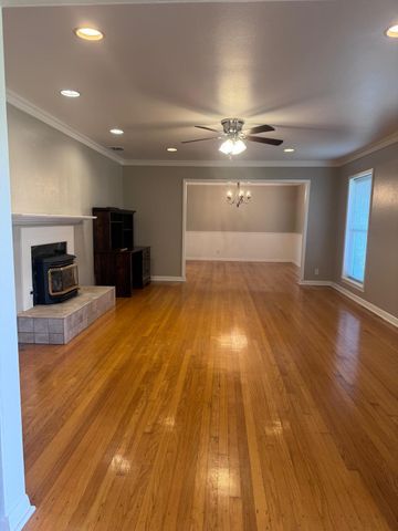 626 Stiff Chapel Road, Gunter, TX 75058