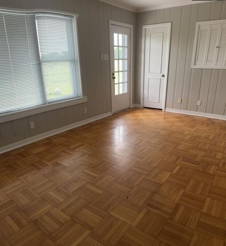 626 Stiff Chapel Road, Gunter, TX 75058