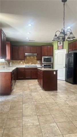 26259 Jaylene, Murrieta, CA 92563