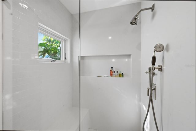 310 PALM AVENUE, Anna Maria, FL 34216