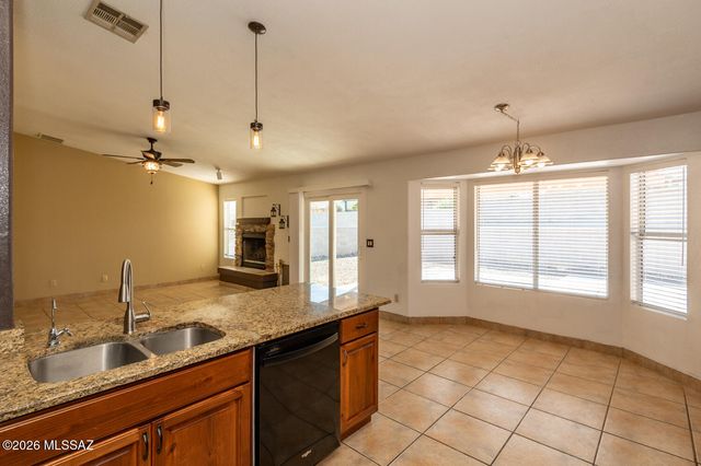 8982 E Pomegranate Street, Tucson, AZ 85730