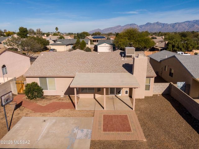 8982 E Pomegranate Street, Tucson, AZ 85730