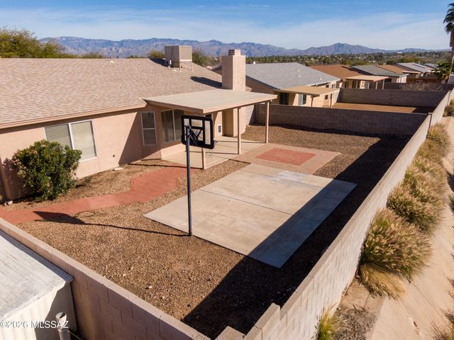 8982 E Pomegranate Street, Tucson, AZ 85730