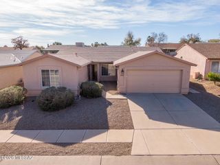 8982 E Pomegranate Street, Tucson, AZ 85730