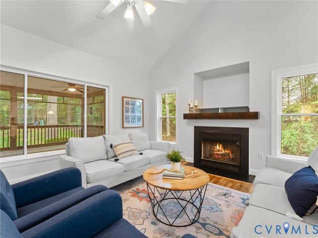 2039 Shadow Creek Ct, Powhatan, VA 23139