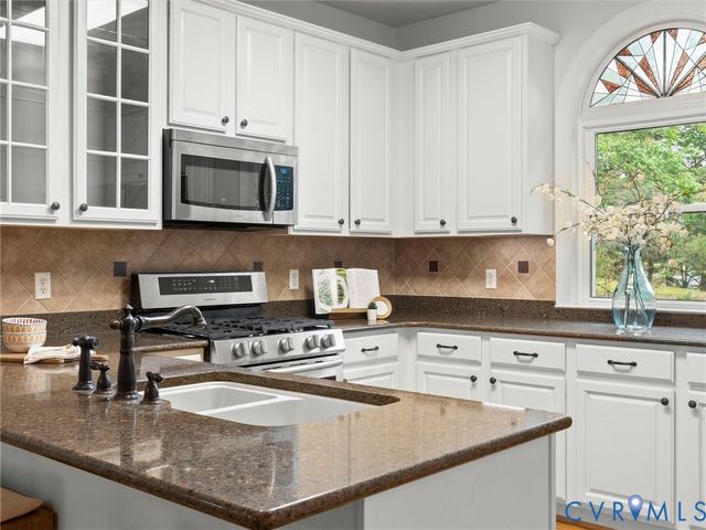 2039 Shadow Creek Ct, Powhatan, VA 23139