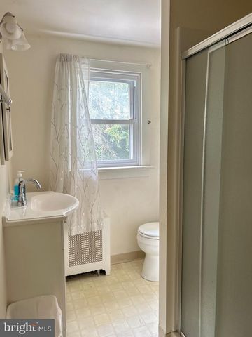 30 S ELMWOOD AVE, Glenolden, PA 19036