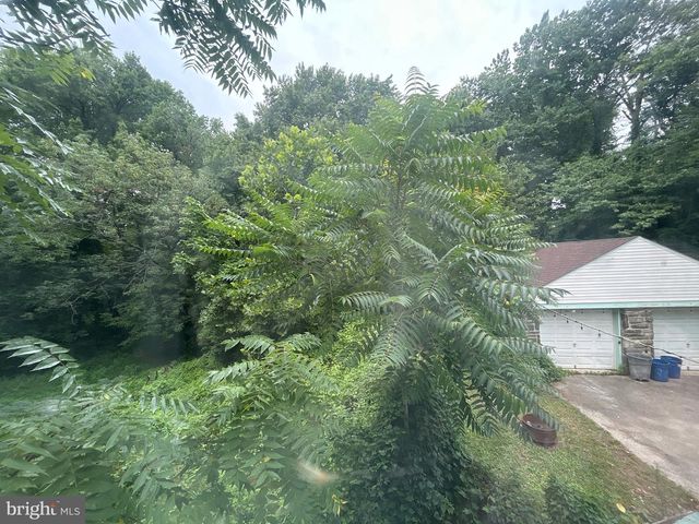 30 S ELMWOOD AVE, Glenolden, PA 19036