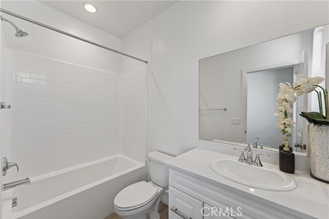 1093 N Harbor Boulevard, Anaheim, CA 92801