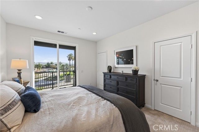 1093 N Harbor Boulevard, Anaheim, CA 92801