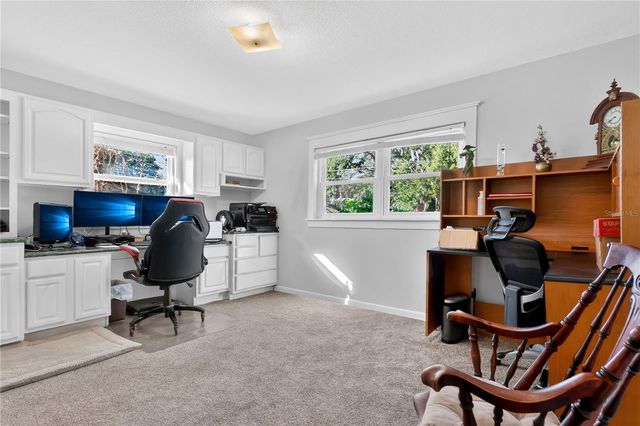 2704 MENDELIN STREET, Apopka, FL 32703