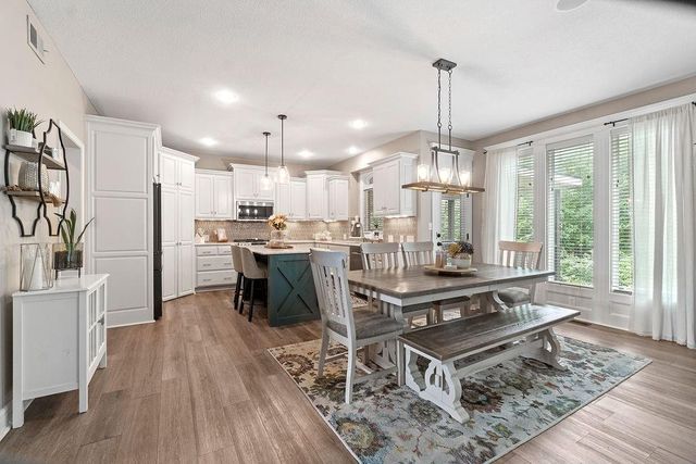 16311 W 163rd Court, Olathe, KS 66062