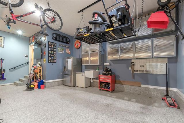 16311 W 163rd Court, Olathe, KS 66062