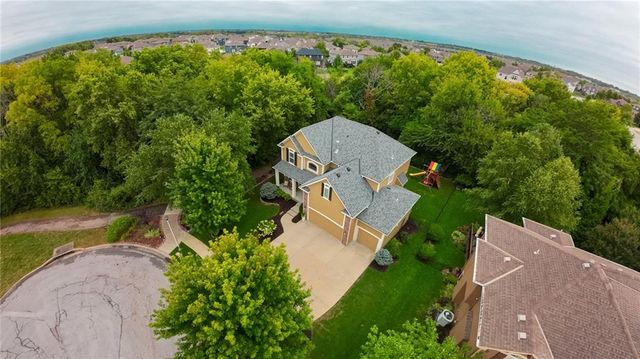 16311 W 163rd Court, Olathe, KS 66062