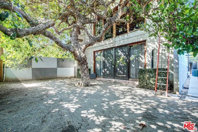 4182 McConnell Boulevard, Culver City, CA 90066