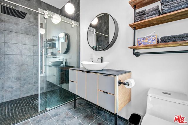 4182 McConnell Boulevard, Culver City, CA 90066