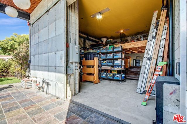 4182 McConnell Boulevard, Culver City, CA 90066
