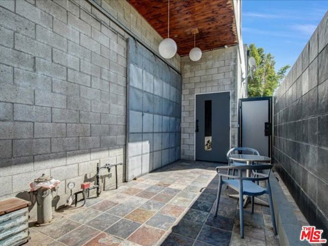 4182 McConnell Boulevard, Culver City, CA 90066
