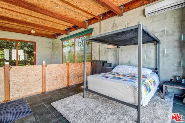 4182 McConnell Boulevard, Culver City, CA 90066